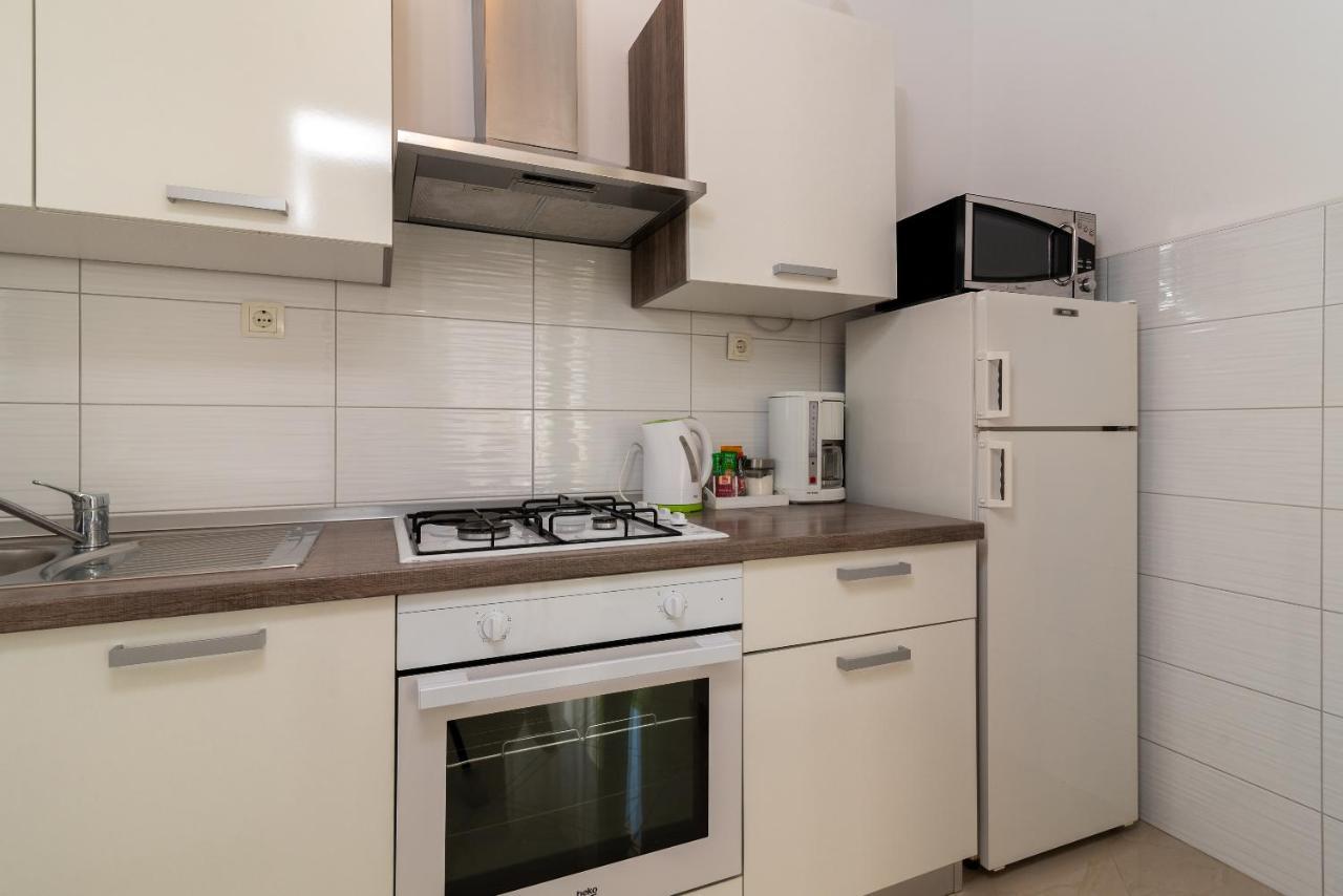 Apartment Roko Трогир Экстерьер фото