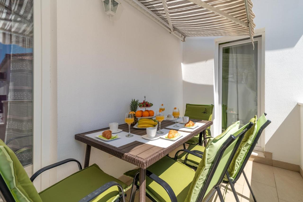 Apartment Roko Трогир Экстерьер фото