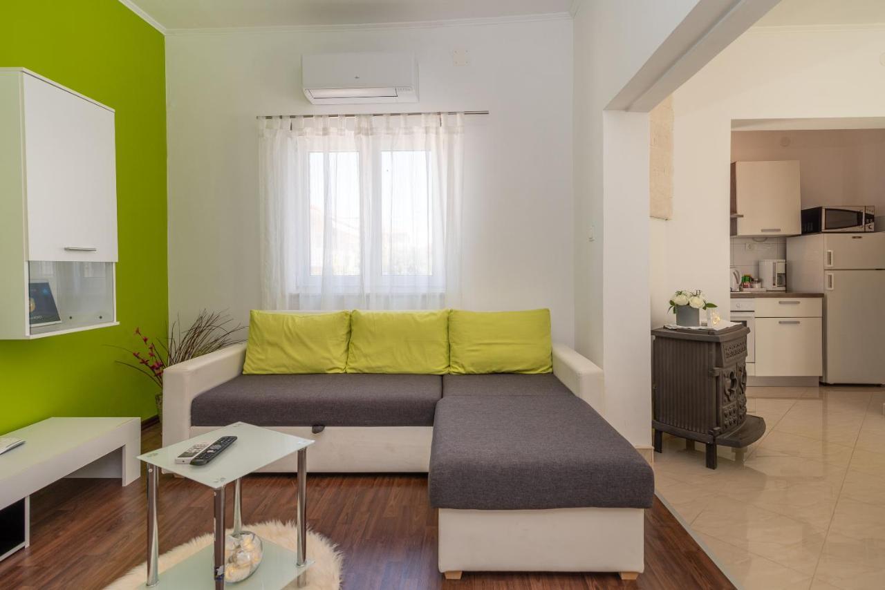 Apartment Roko Трогир Экстерьер фото