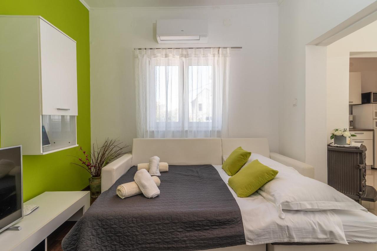 Apartment Roko Трогир Экстерьер фото